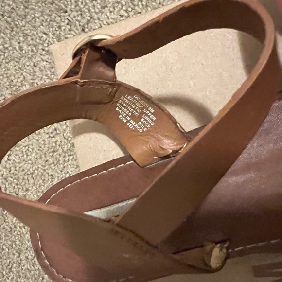 Steve Madden Donddi Tan Leather Sandals - Picture 5 of 6